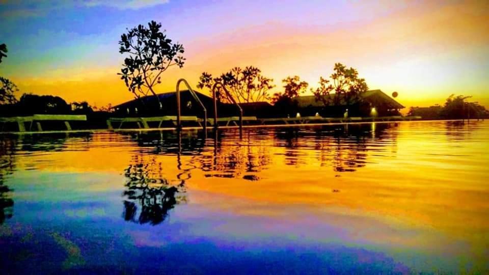 Rho Sigiriya Lake Edge Retreat Kibissa Esterno foto